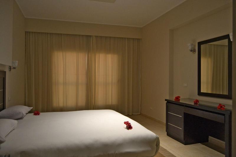 Rivoli Suites Hurghada Buitenkant foto
