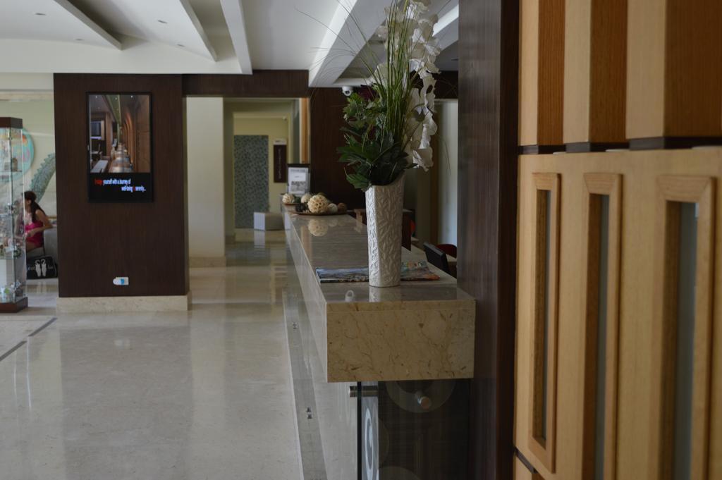 Rivoli Suites Hurghada Buitenkant foto