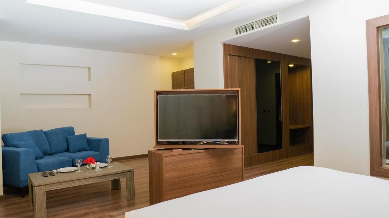 Rivoli Suites Hurghada Buitenkant foto