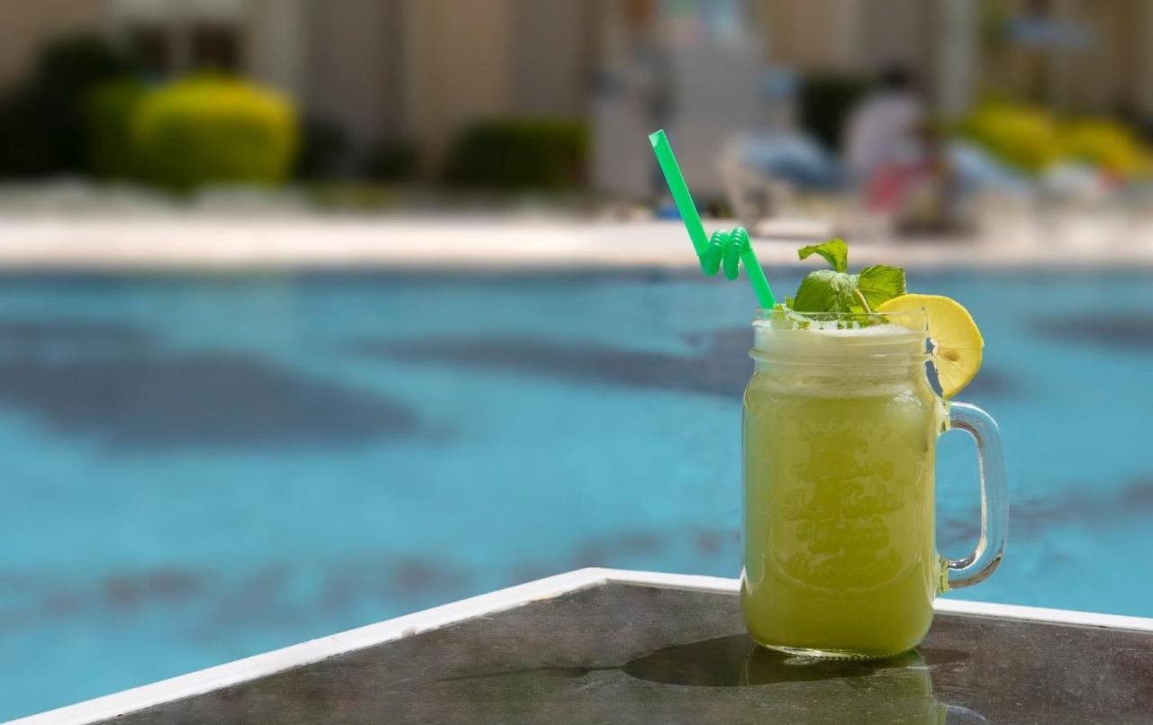 Rivoli Suites Hurghada Buitenkant foto